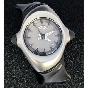 Vintage Oakley 1.0 Bullet Crush Watch Black Y2K Silver Face